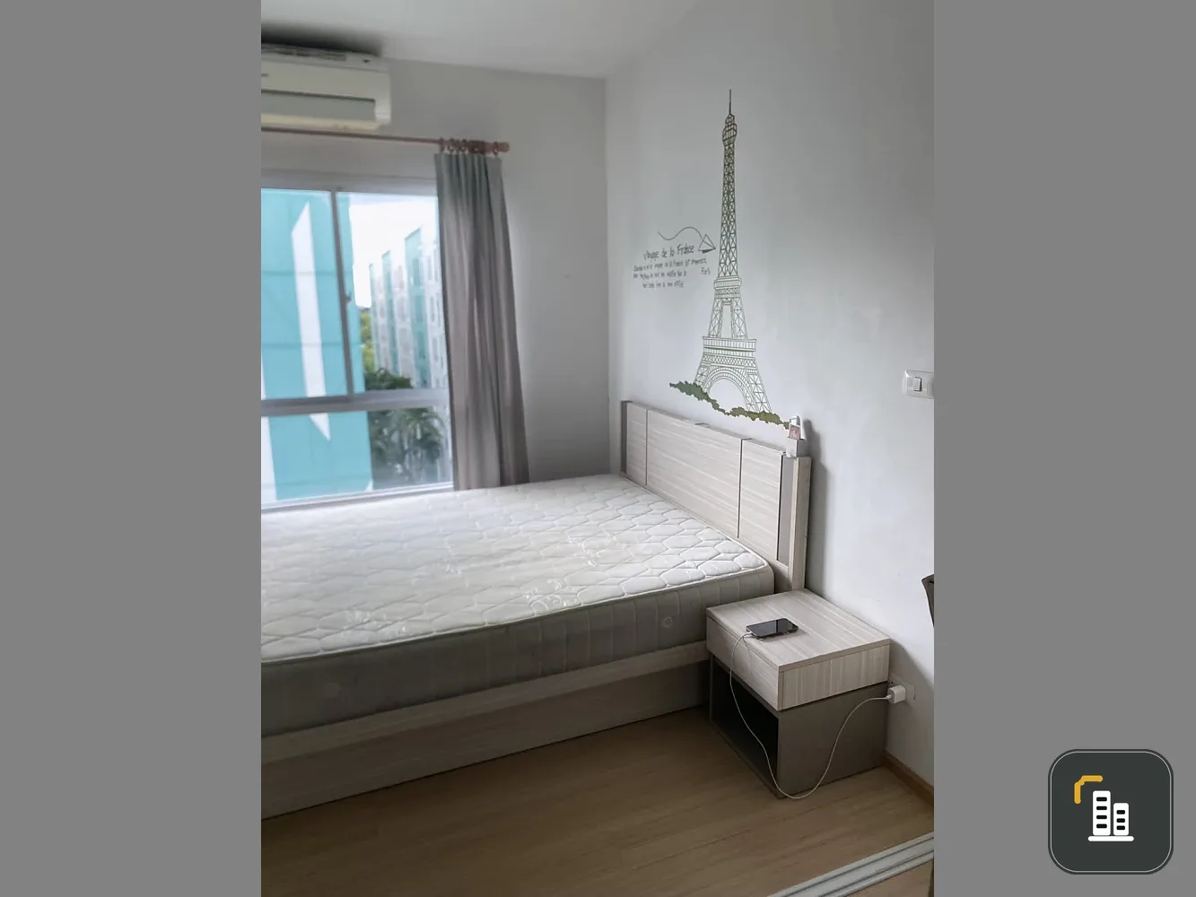 Selling UNIO Charan 3, 7th floor, pool view, partitioned unit, fully furnished. Book now, don't miss out!