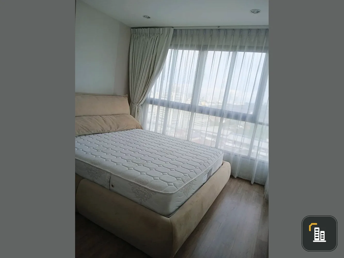 For rent: The Tree Rio, corner unit with beautiful view, great location, beautiful room, fully furnished, ready to move in.