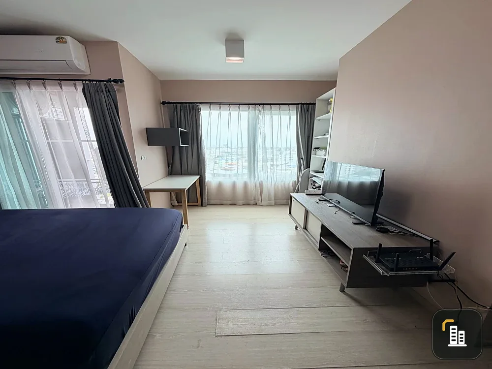 Condo for Sale: Chapter One Eco Ratchada-Huai Khwang