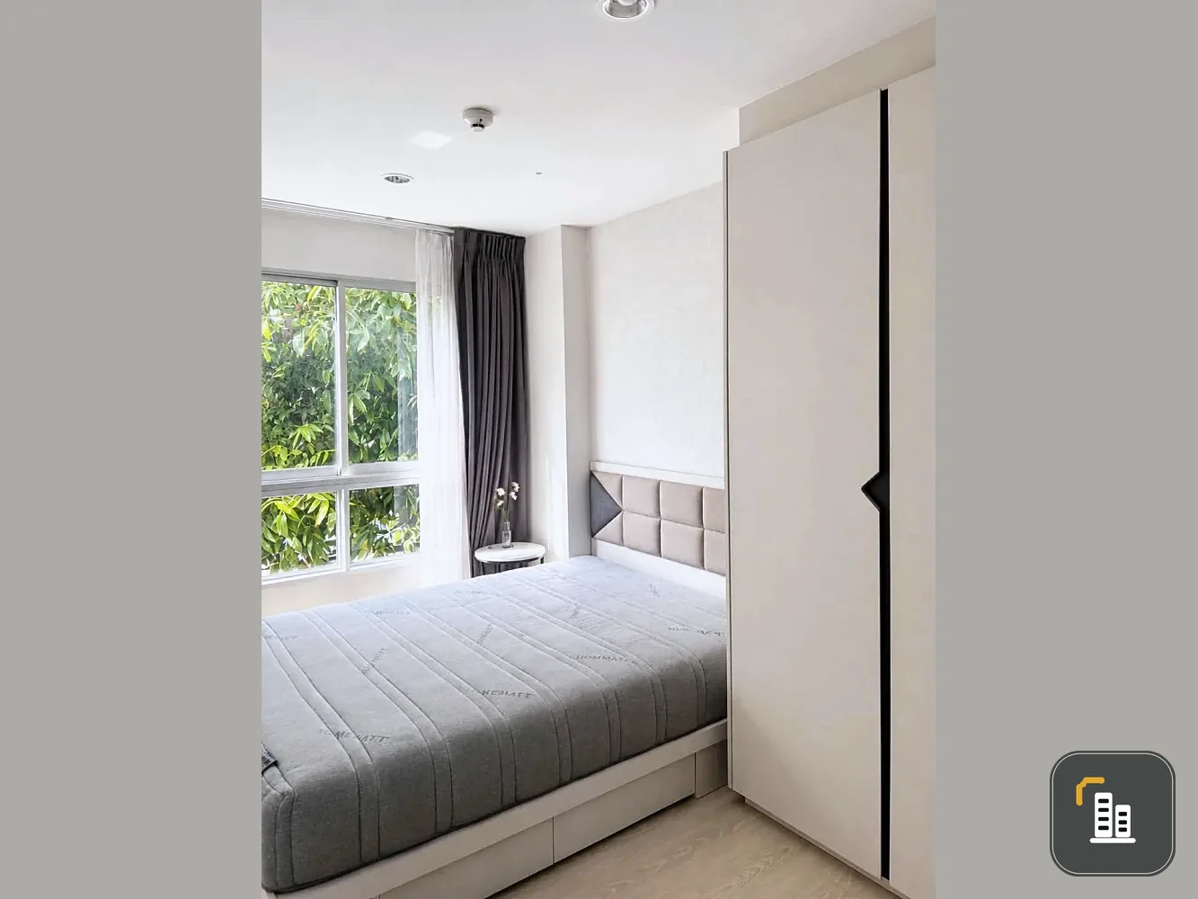 For sale or rent: The Kith Plus Phahonyothin Khukot. A comfortable unit with complete amenities. Don't miss this great opportunity!