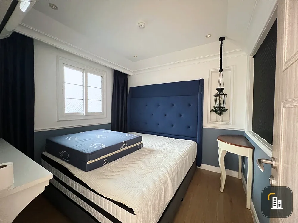 For rent: Seven Seas Cote d'Azur, 8th floor, pool view, fully furnished, very livable. Book now!