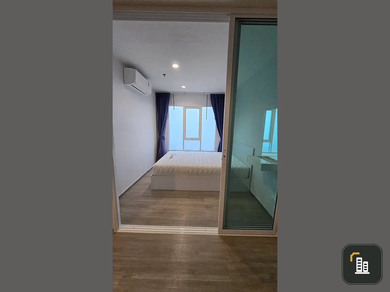 Selling a Regent Home Bangson Condo, Phase 28. The unit has clearly separated rooms and comes at an unbeatable price. You definitely don't want to mis