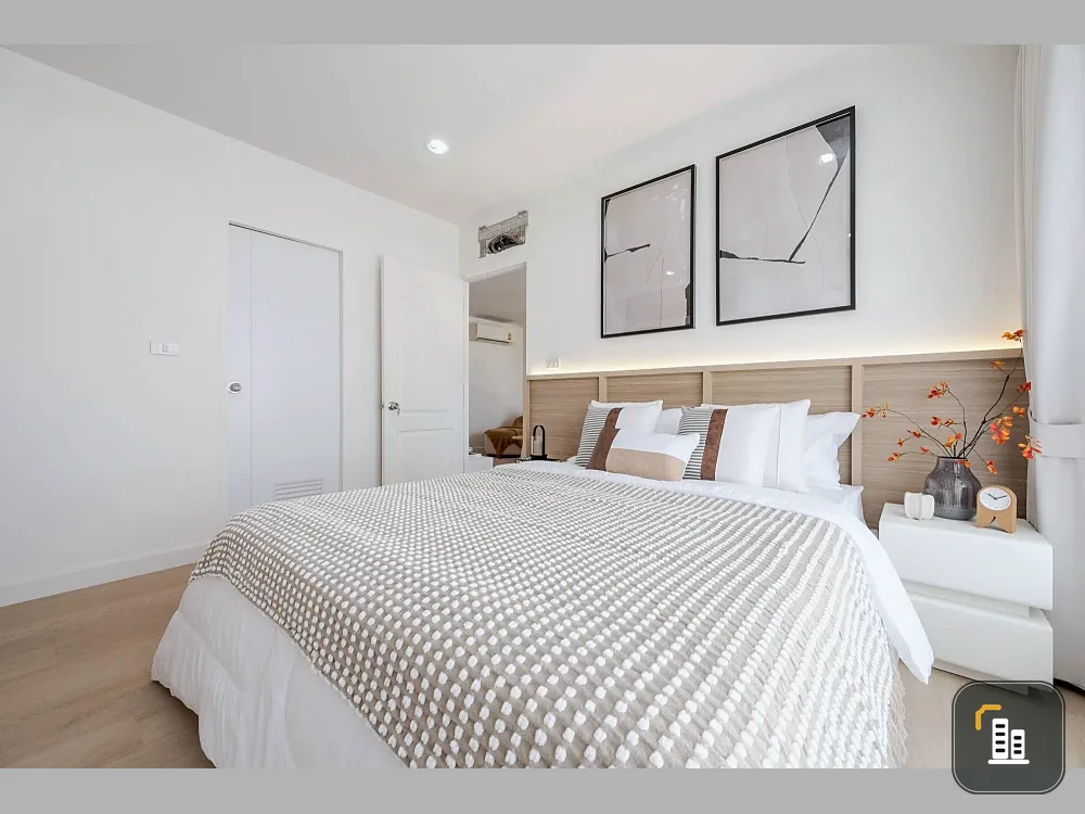 Premium Corner Unit Condo for SALE - 60 sq.m., 2 Bedrooms, 2 Bathrooms, Top Floor (8th Floor), Prime Sukhumvit Location Near BTS On Nut | Special Offe