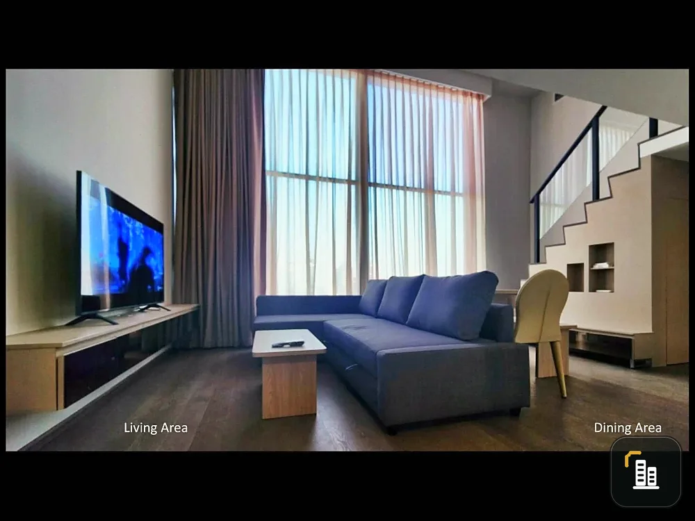 For rent: Duplex unit at Park Origin Ratchathewi. High ceilings, spacious and comfortable. High floor with stunning city views and floor-to-ceiling wi