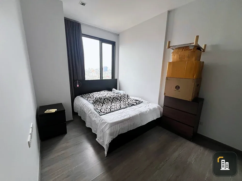 For rent: Nye by Sansiri, north-facing unit with Chao Phraya River view. It's not hot, and the room number is auspicious (sum of digits is 9). A must