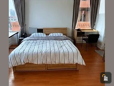 For rent: AGUSTON SUKHUMVIT 22, a spacious and bright 1-bedroom condo in the heart of Sukhumvit. Pet-friendly!