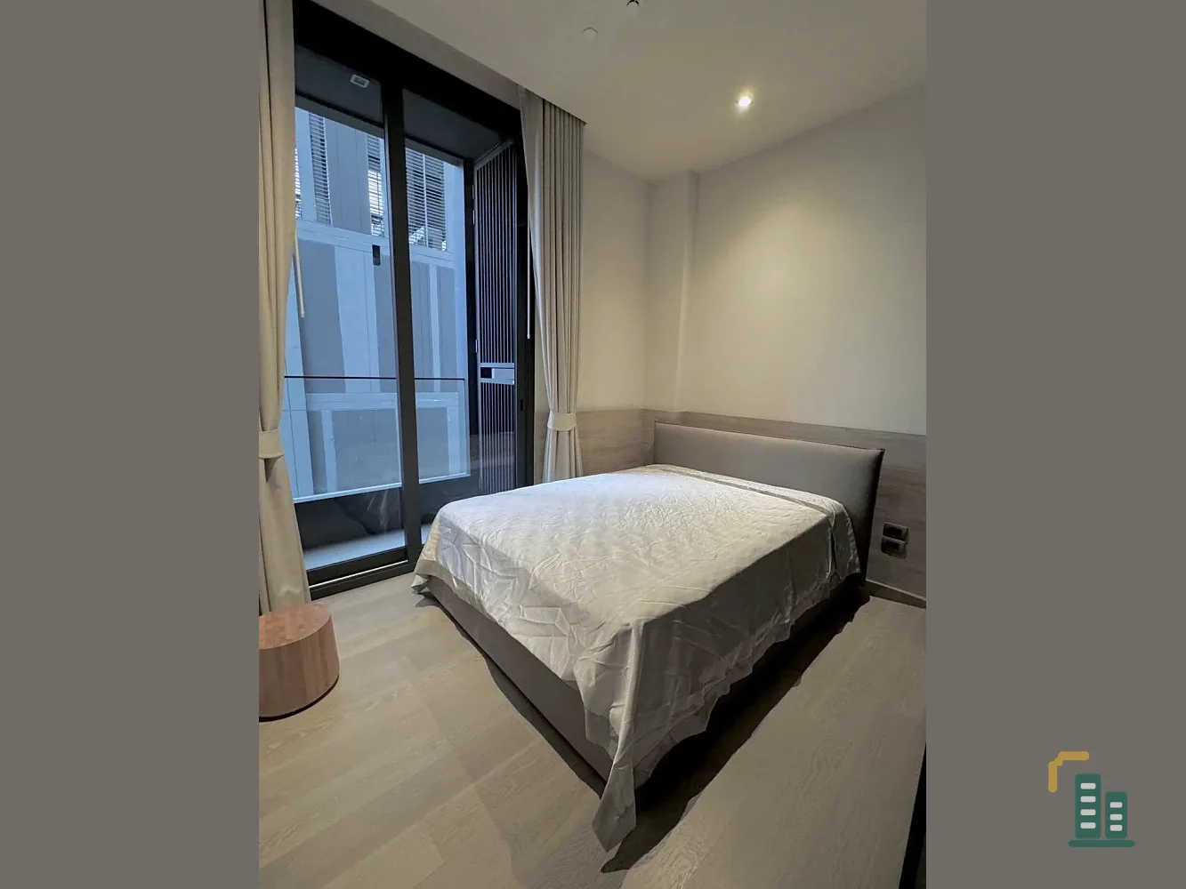 For rent: Hyde Heritage, 2 bedrooms, 2 bathrooms, 35th floor. Very spacious unit. Book now, don't wait!