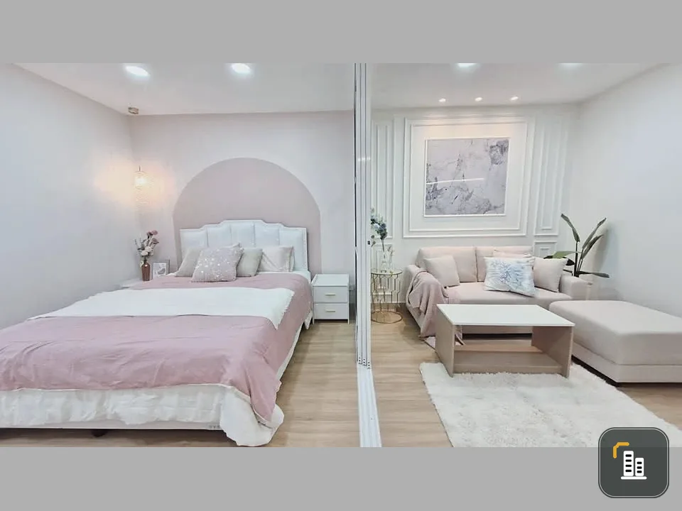 Selling Regent Home 1 Phaholyothin 67, 4th floor unit, pastel-themed decoration, fully furnished, great location. Book now!