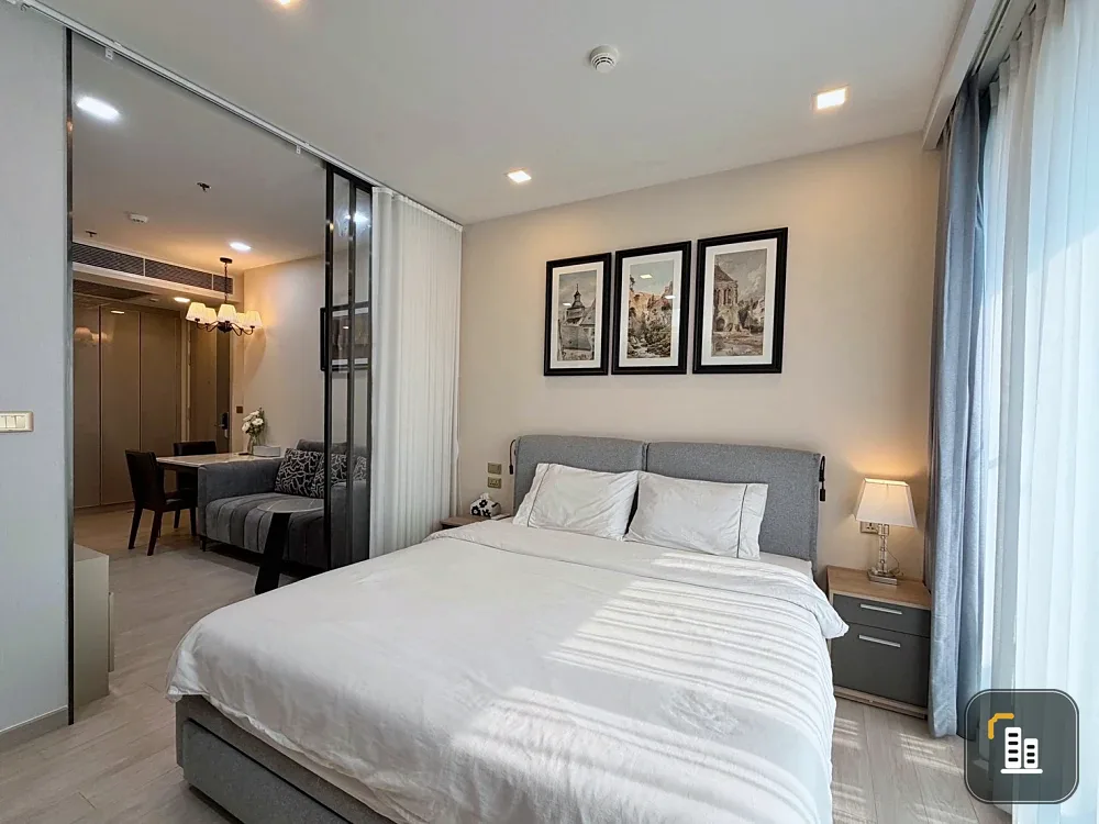 [FOR RENT] One 9 Five Asoke - Rama 9 | High-Floor Luxury Unit with Premium Custom Built-ins (Indoor Cats Allowed)