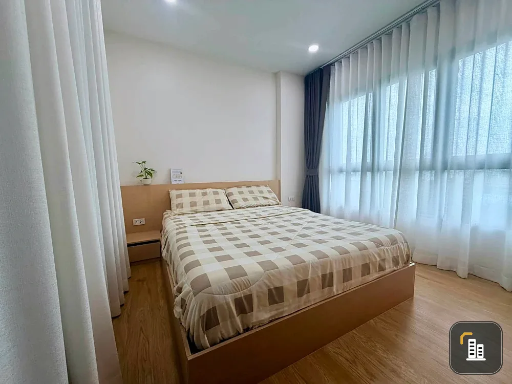 For rent: Supalai City Resort Sukhumvit 107. Quiet and private atmosphere. Clean room with complete furniture and appliances. "Just bring your suitcas