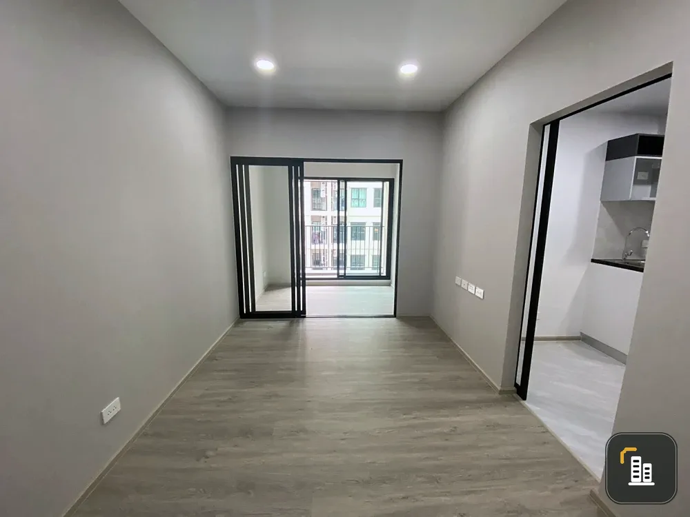 Condo for Sale: Supalai Sense Srinakarin
