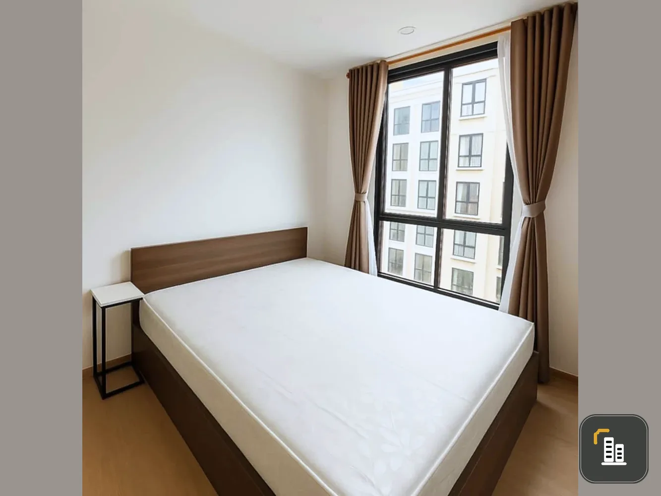 Studio apartment for rent near Nue Cross Khu Khot Station. Fully furnished with appliances and garden view. Book now!