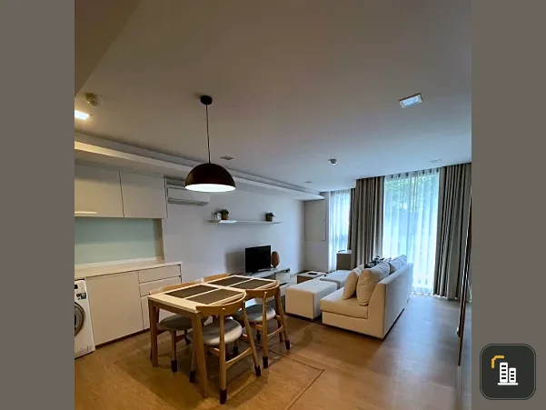 For rent: Liv@49, 3rd floor, spacious and comfortable unit, fully furnished. Book now!