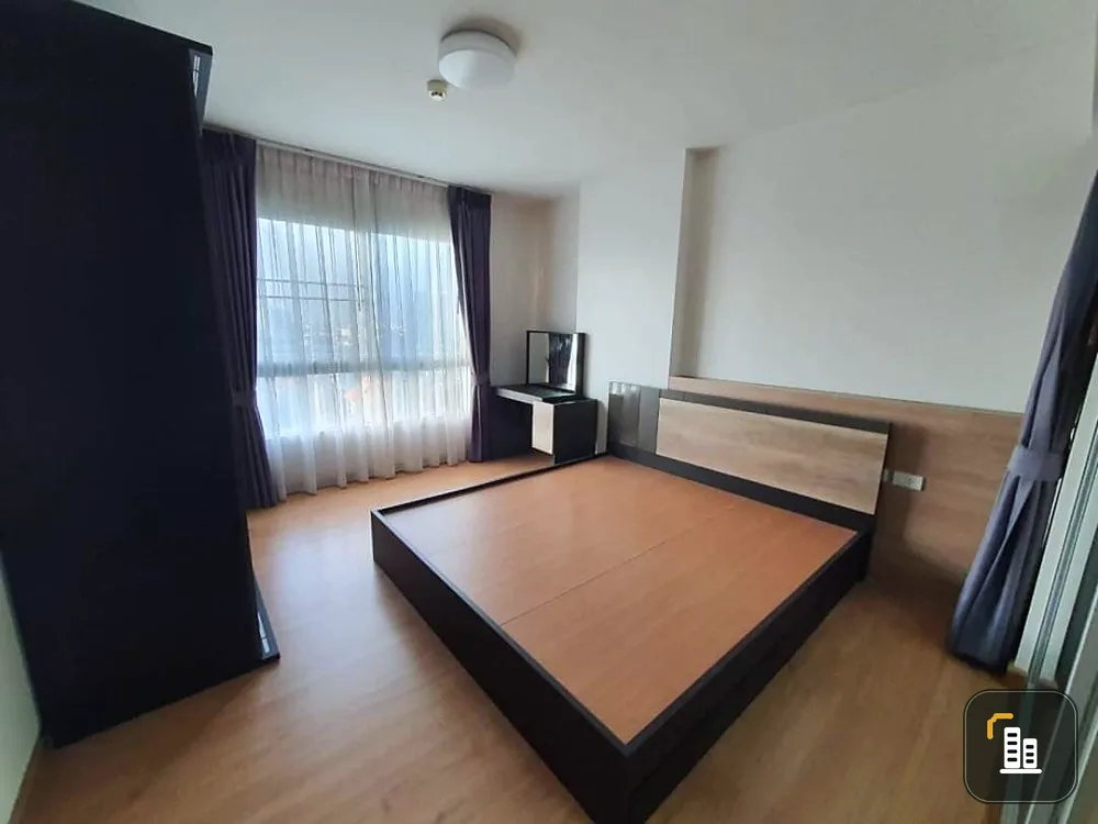 Condo for sale Supalai Veranda Ratchavipha-Prachachuen, 12th floor, pool view. The condition of the room is very new. Buy it, it's worth it.