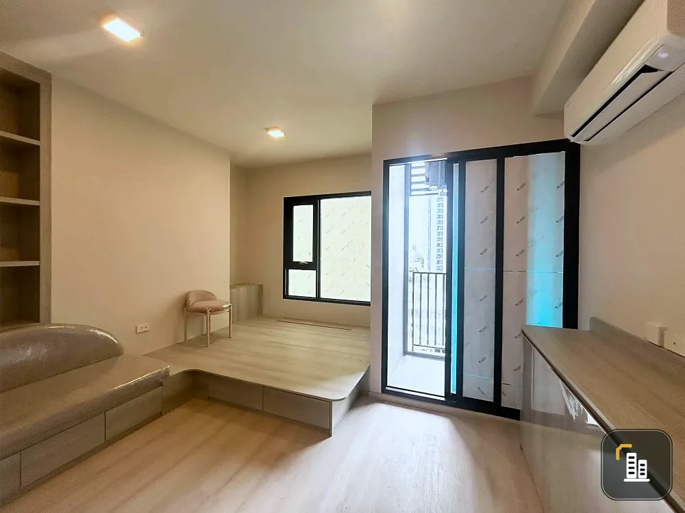 Urgent sale! COBE Ratchada-Rama9, studio unit, 10th floor. Great height, great price! Book yours today! Don't wait!