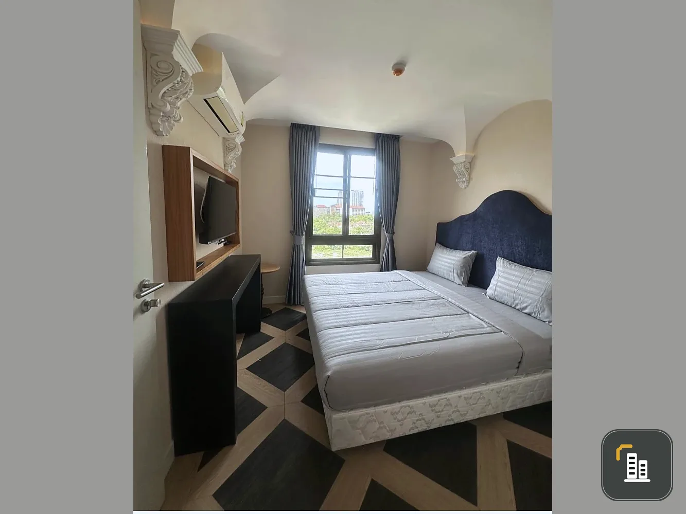 For rent: Espana Condo Resort Pattaya, 6th floor unit, fully furnished, city view, unblocked. Book now!