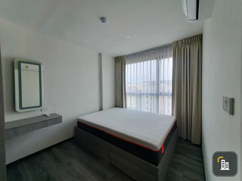 Selling a fully furnished, ready-to-move-in unit at THE ORIGIN Onnut, 6th floor. Book now!