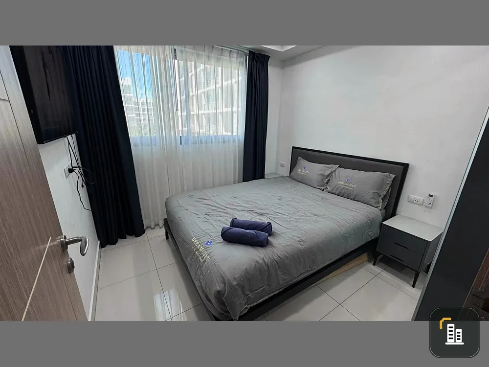 Arcadia Beach Continental Condo for rent, 5th floor, fully furnished, pool view. Book now!