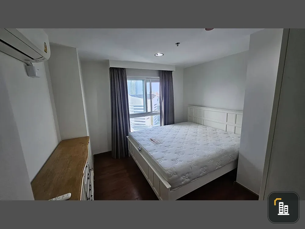 For rent: Belle Grand Rama 9, 2 bedrooms, spacious living area, fully furnished with complete amenities. Book now!