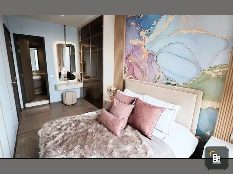 For rent: Rhythm Charoenkrung Pavillion. Beautiful room, well-decorated with built-in furniture. Book now!
