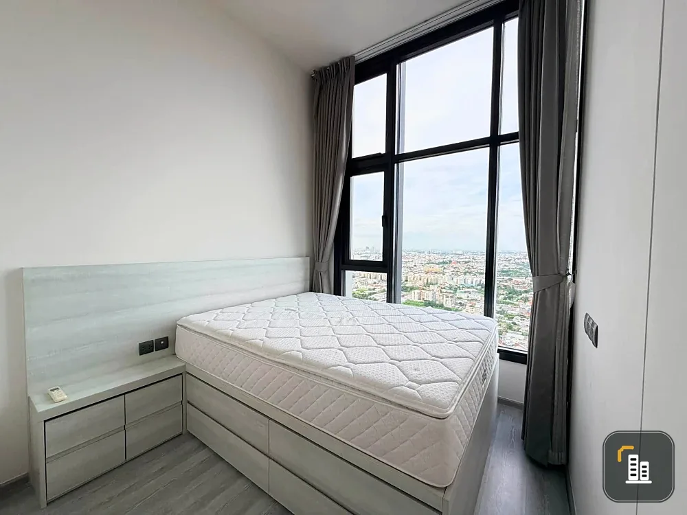 Condo for rent at The Line Sukhumvit 101. Corner unit, very private. Fully furnished and equipped with appliances. Don't miss out!