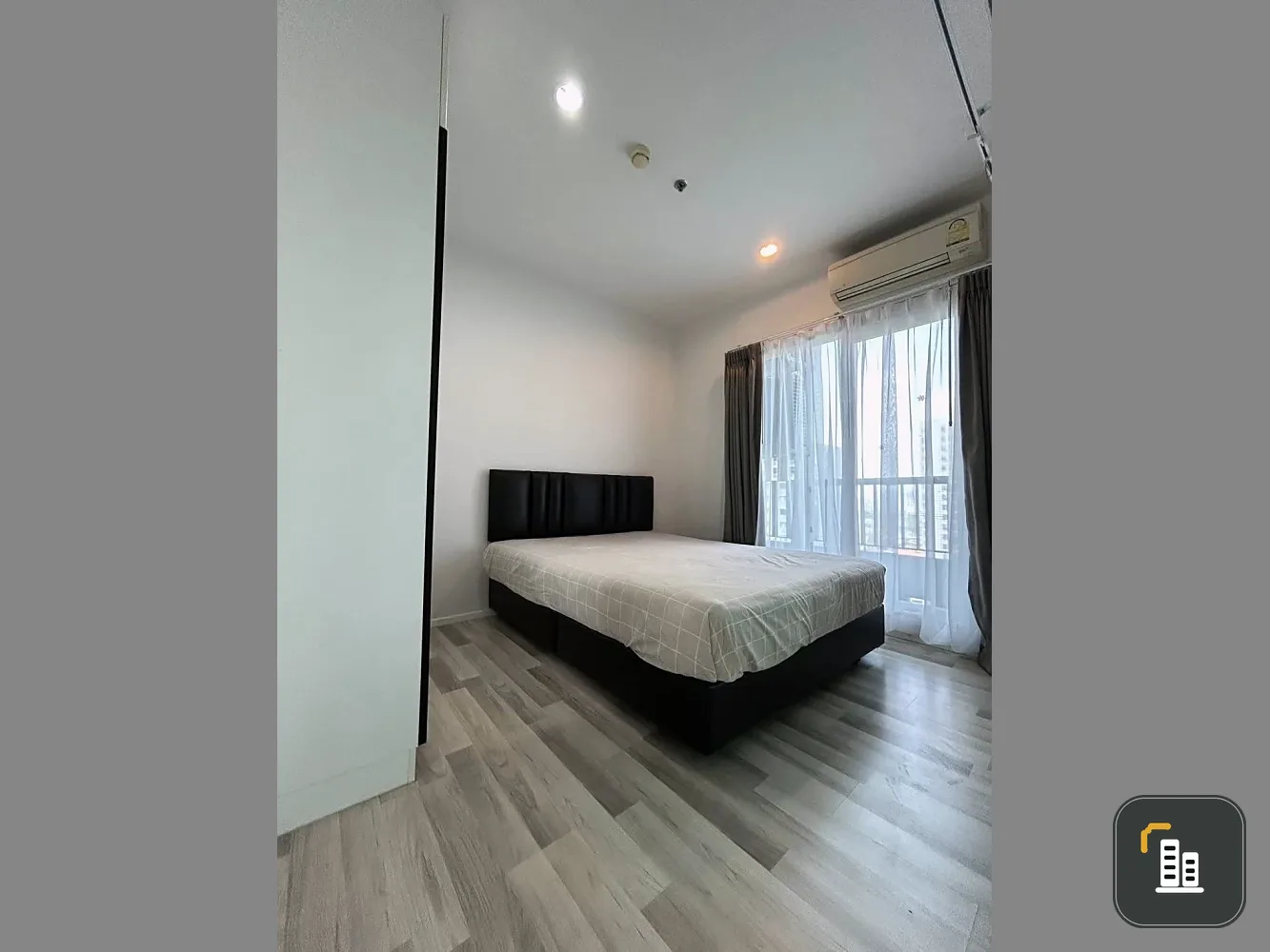 Urgent sale! The Key Sathorn-Ratchaphruek. Ready-to-move-in unit with complete amenities. Own it today!