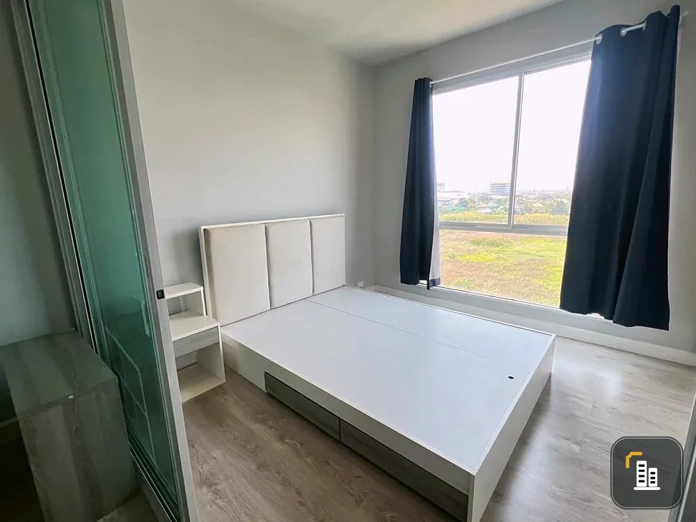 Selling Zelle Salaya 1-bedroom, 1-bathroom unit. Fully furnished with unobstructed views. Don't miss out!
