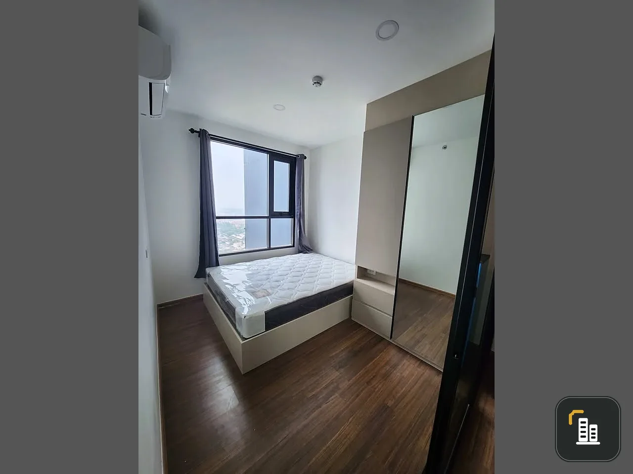 For rent: The Origin Ramkhamhaeng 209 Interchange. A comfortable room with complete amenities. Don't miss this opportunity!