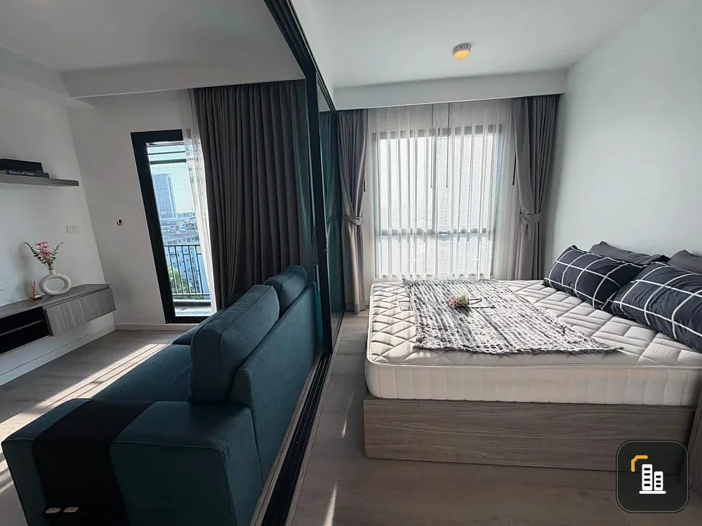 Urgent sale! Notting Hill Sukhumvit 105, ready-to-move-in unit with complete furniture and appliances. Book yours today!