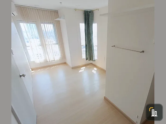 Selling Supalai Veranda Ramkhamhaeng, 12th floor, corner unit. Interested in owning one? Book now!
