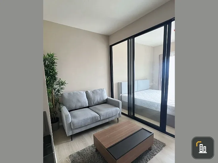 For rent: A Space Mega 2, 26th floor, a lovely unit with complete furnishings. Book now!