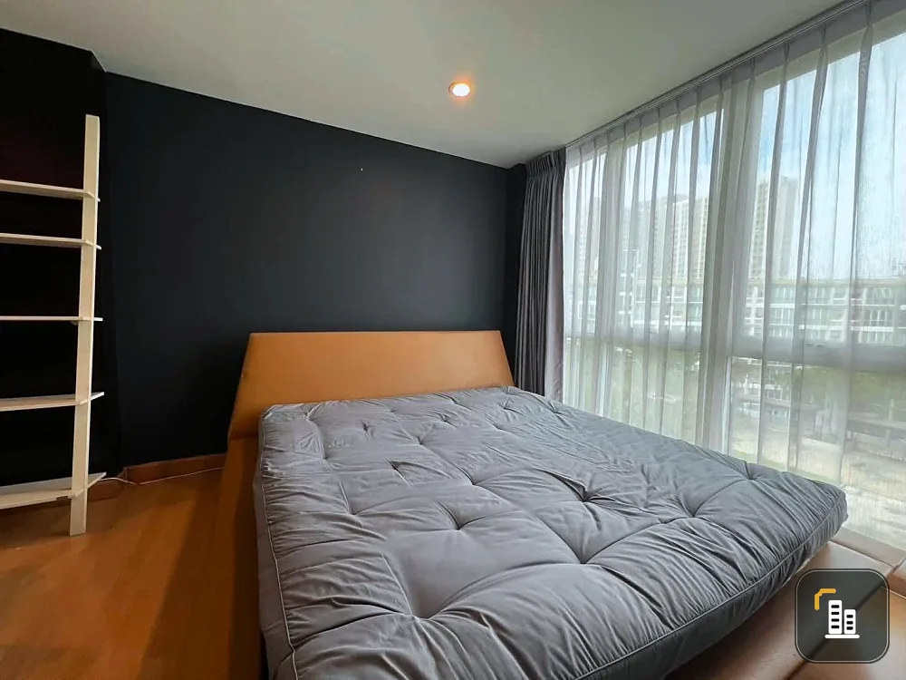 For sale or rent: Garden Asoke-Rama 9, 1 bedroom, 1 bathroom. Fully furnished with complete amenities. Move-in ready!