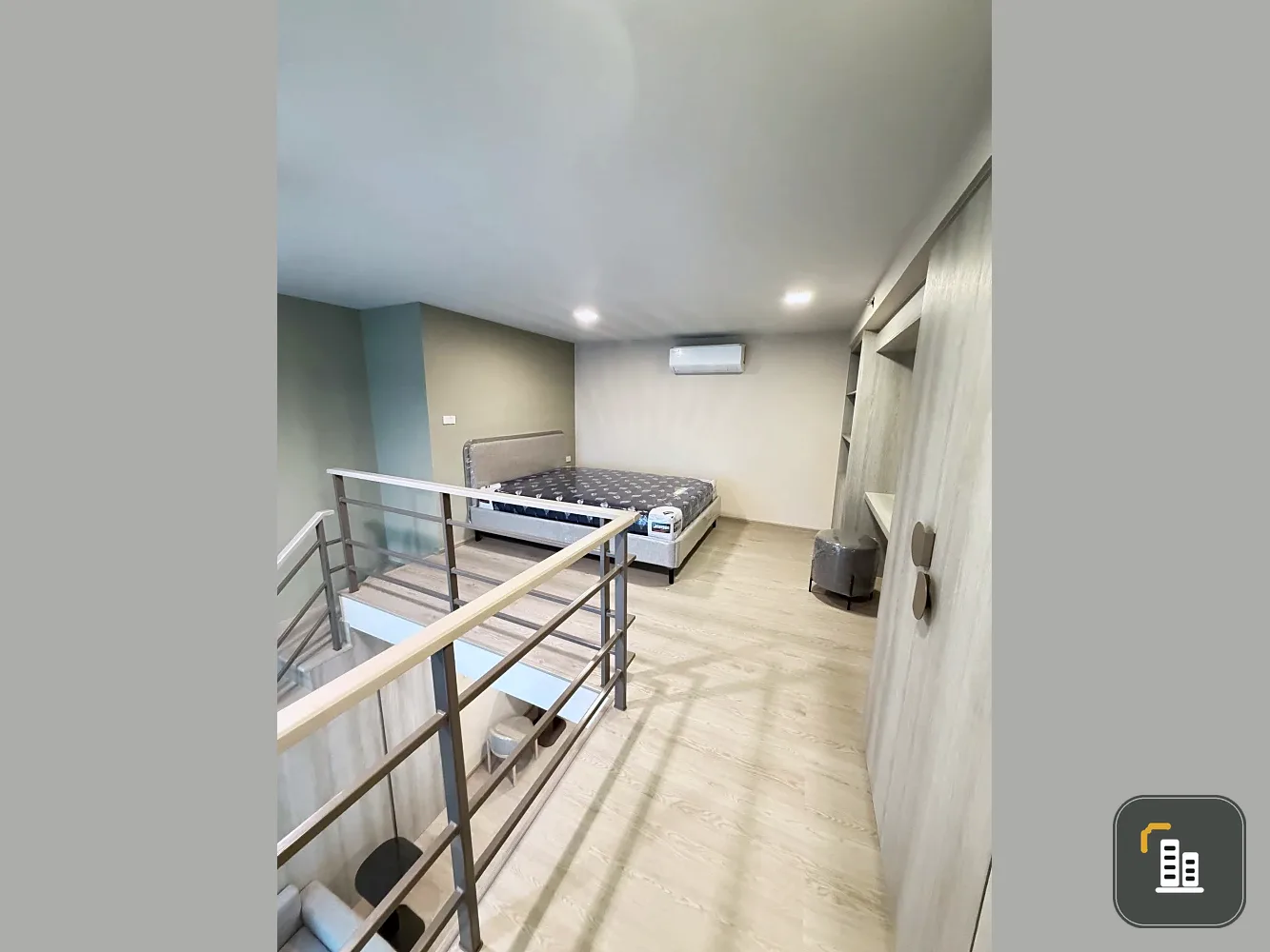 For rent: COBE Kaset Sripatum duplex unit with high ceilings and fully furnished. Book now!