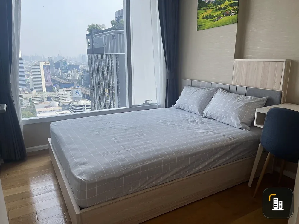 Condo for Rent: The Saint Residences