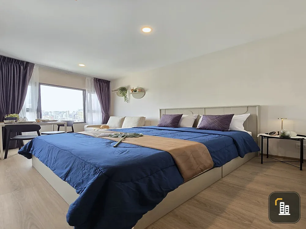 Condo for Rent: Life Rama 4 - Asoke