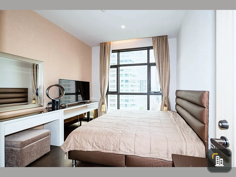 For rent: The XXXIX Sukhumvit 39, 2 bedrooms, spacious living area, fully furnished. Book now!