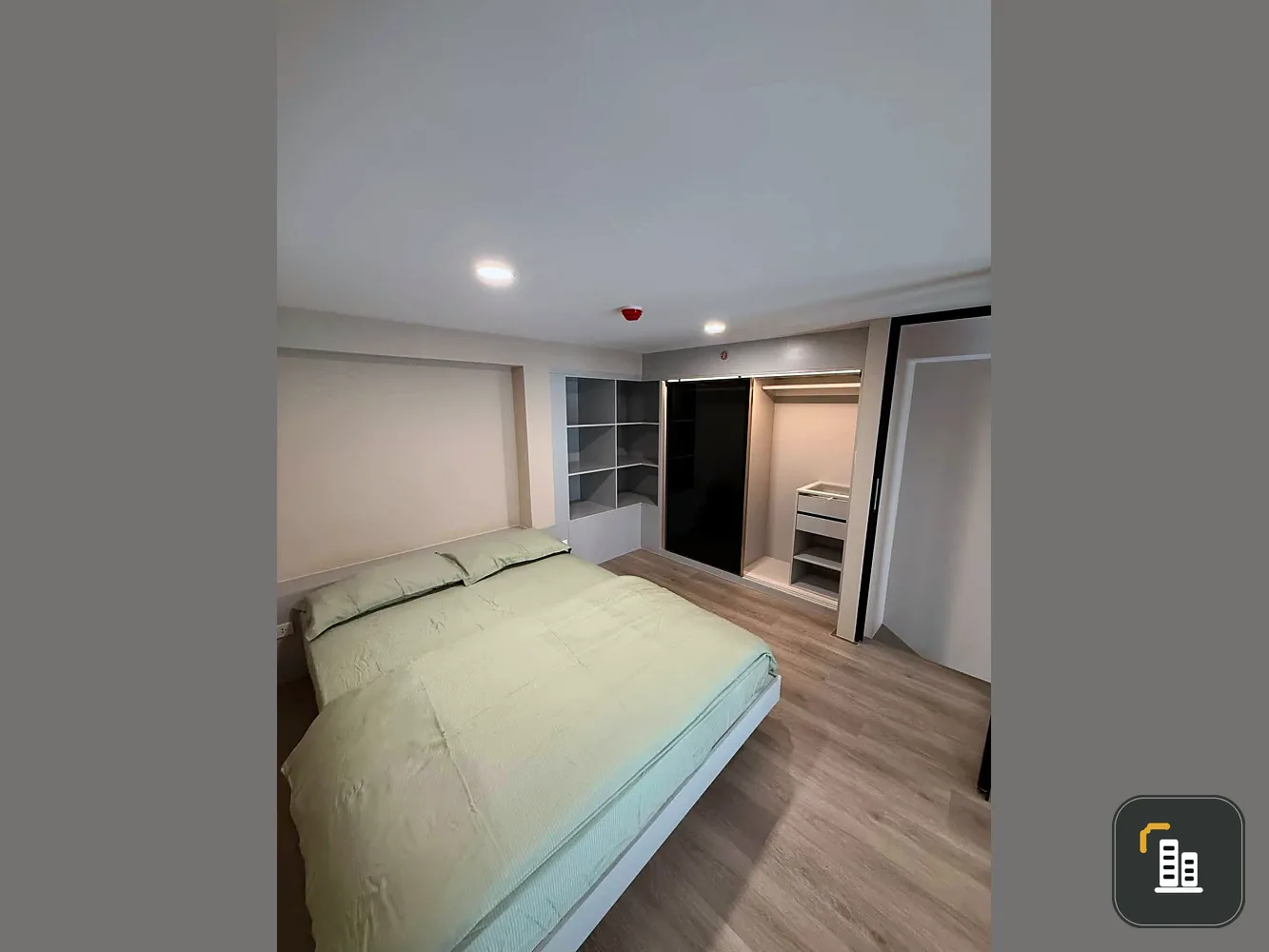 Condo for rent, Knightbridges Rama 4. Nice room, fully furnished with appliances. Just bring your suitcase and move in!