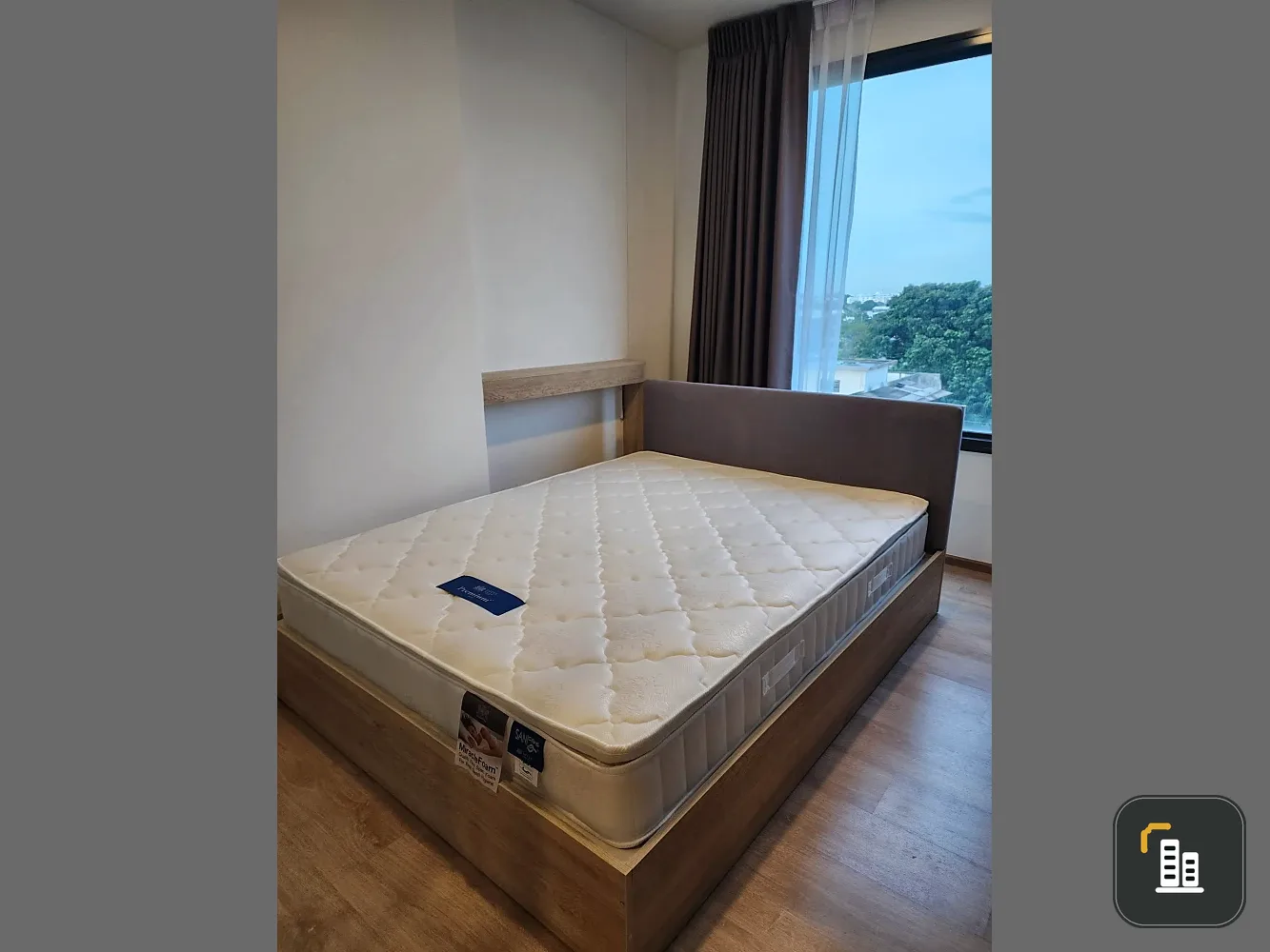 For rent: Chewathai Kaset Nawamin, 6th floor, 33.62 sq m unit, fully furnished. Just bring your belongings and move in.