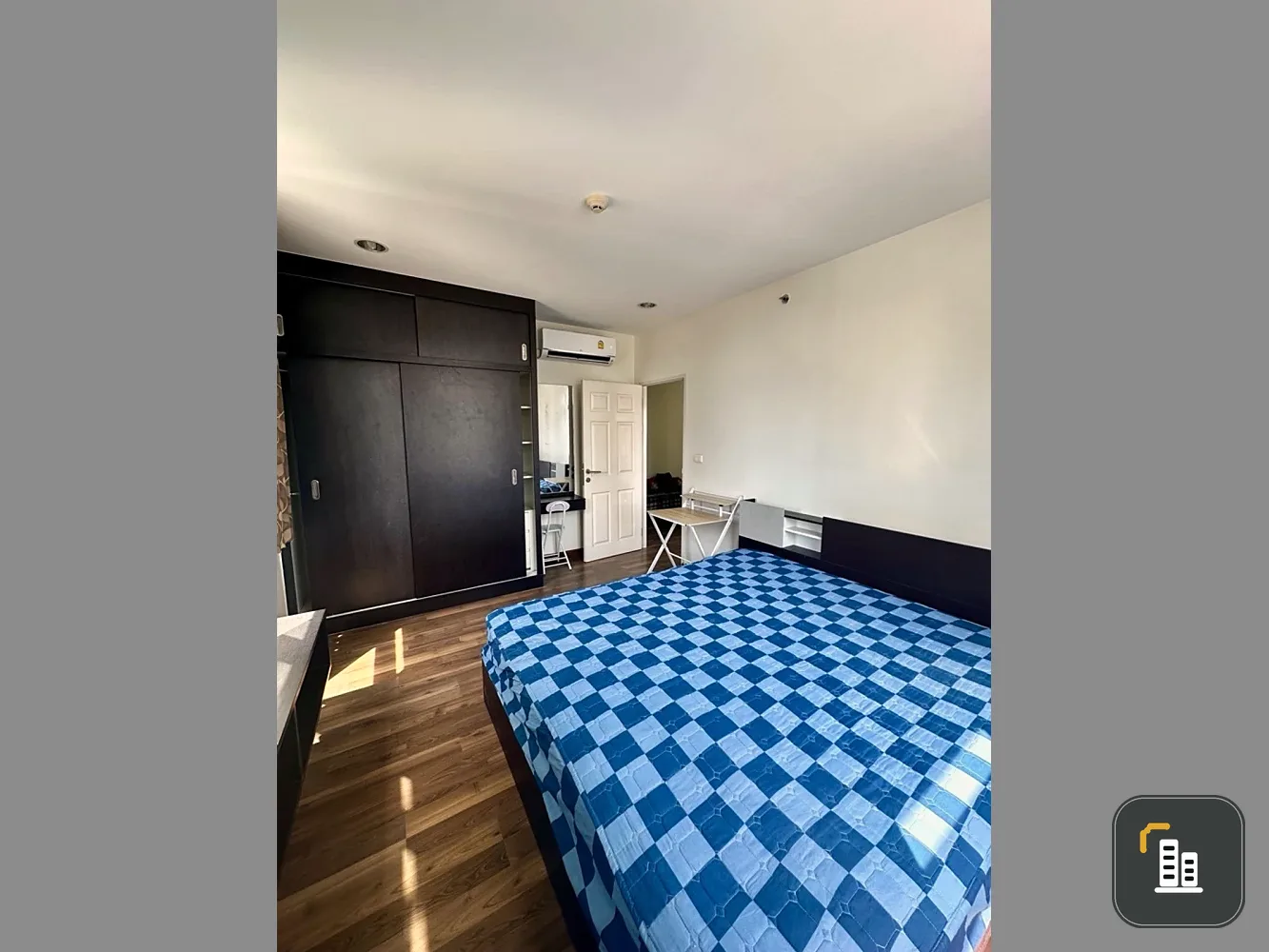For rent: Chewathai Ratchaprarop, 12th floor, fully furnished. Book now!