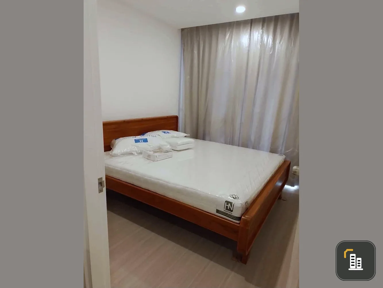 For rent: Denim Chatuchak, 6th floor, Building A. Fully furnished with all electrical appliances. Just bring your personal belongings and move in!