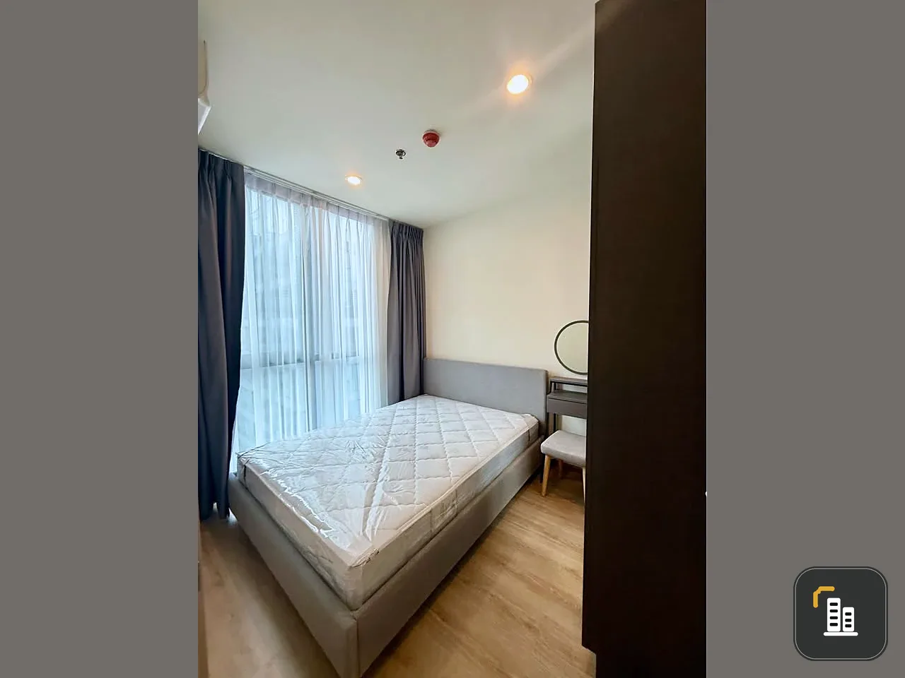 For rent: NUE District R9, top floor unit, fully furnished with all appliances included. No need to buy anything extra.