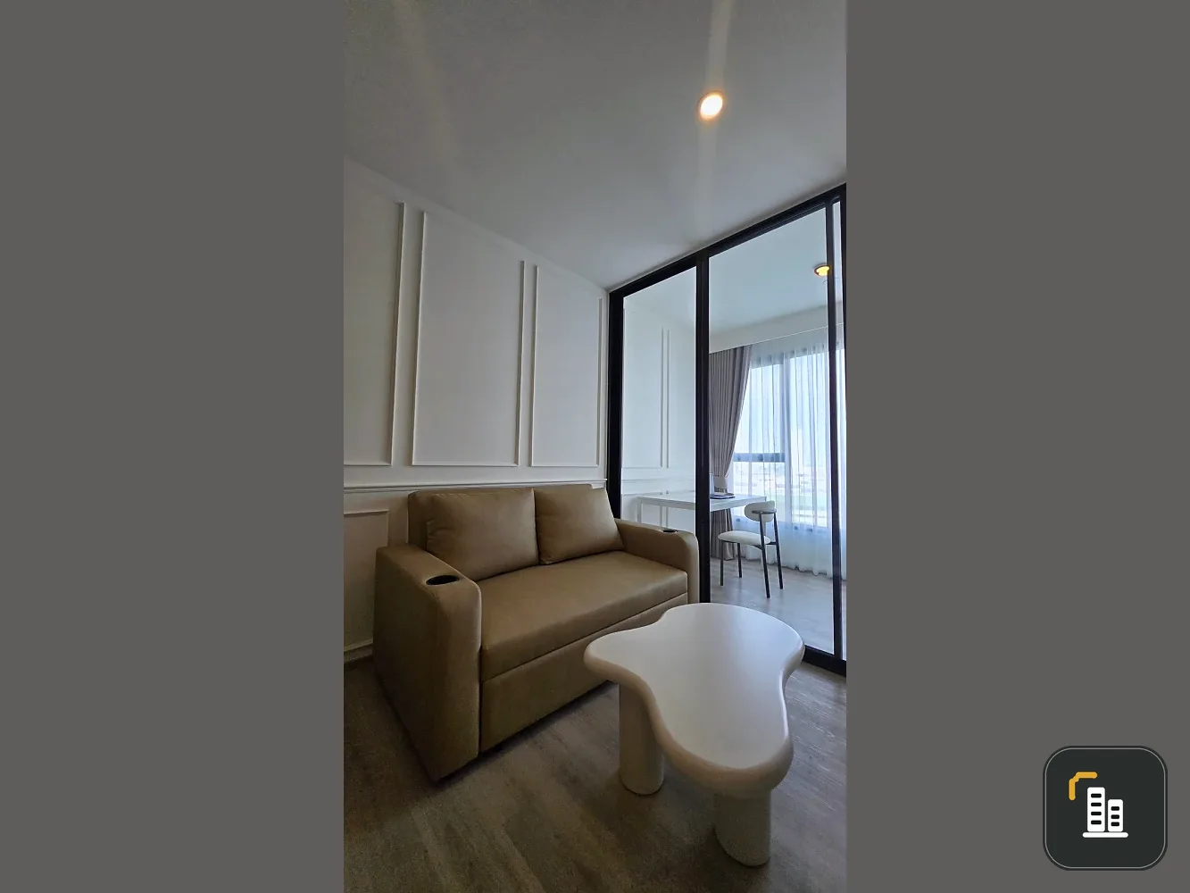 For rent: Origin Place Bangna, 9th floor, pool view, fully furnished, very livable. Book now!