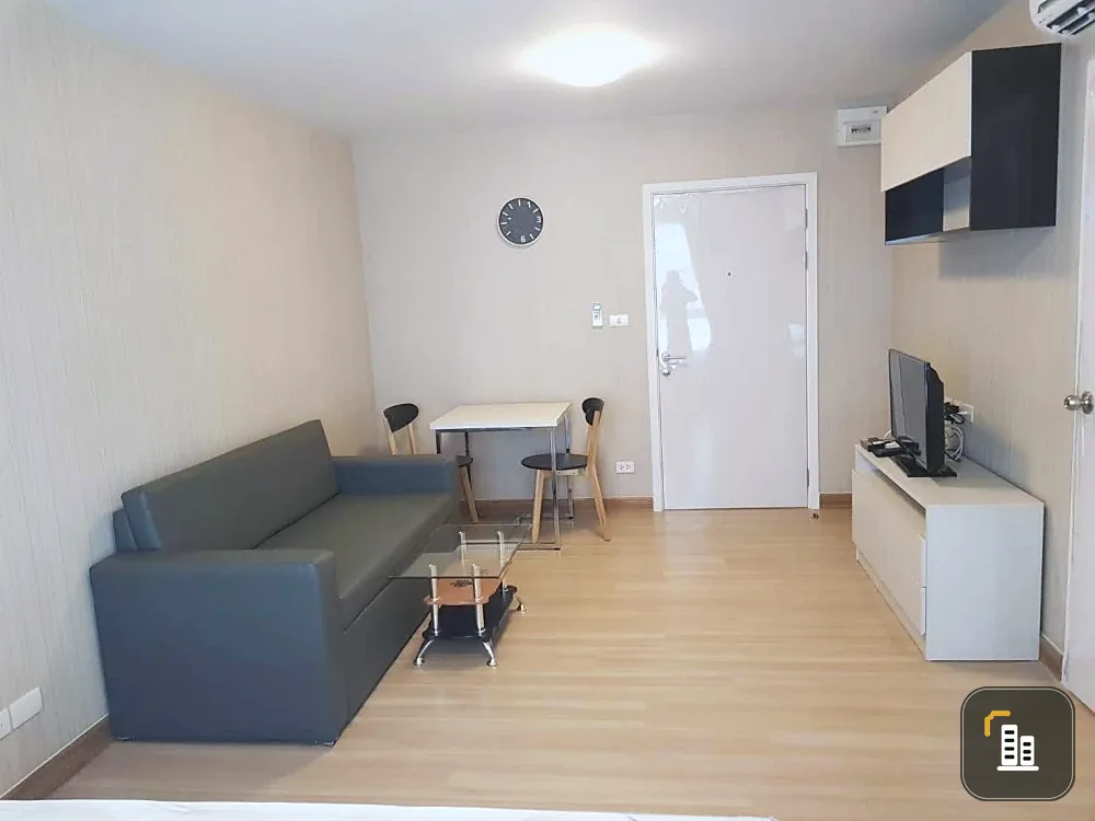 Urgent sale! Plum Condo Phaholyothin 89. Ready-to-move-in unit with complete furniture and appliances. Great price! Book now! Don't miss out!