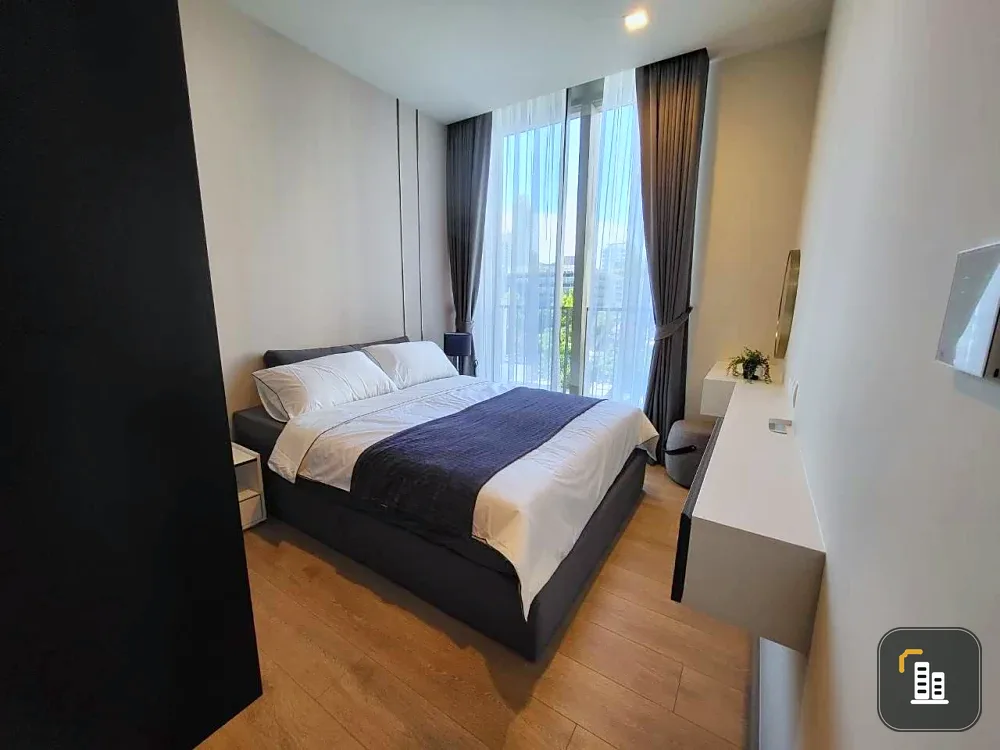 For rent: Noble Around Sukhumvit 33, 5th floor. Nice, fully furnished unit. Book now! (Urgent!)