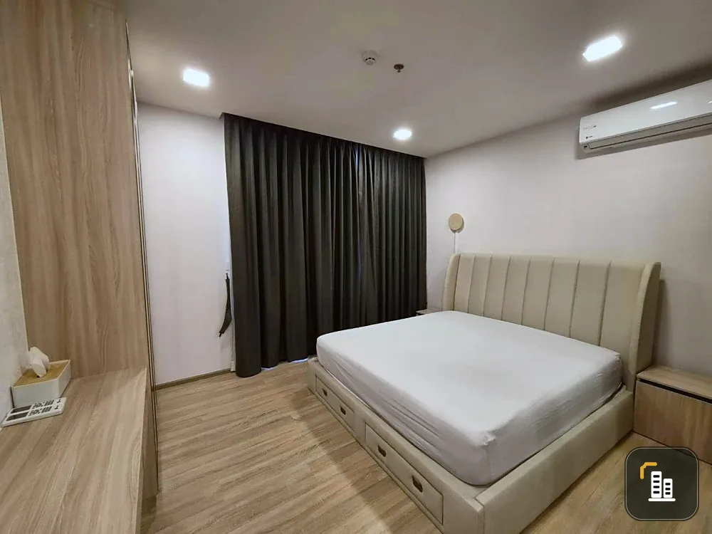 XT Phayathai for rent. Spacious room with ample living space and complete amenities. Don't miss out!