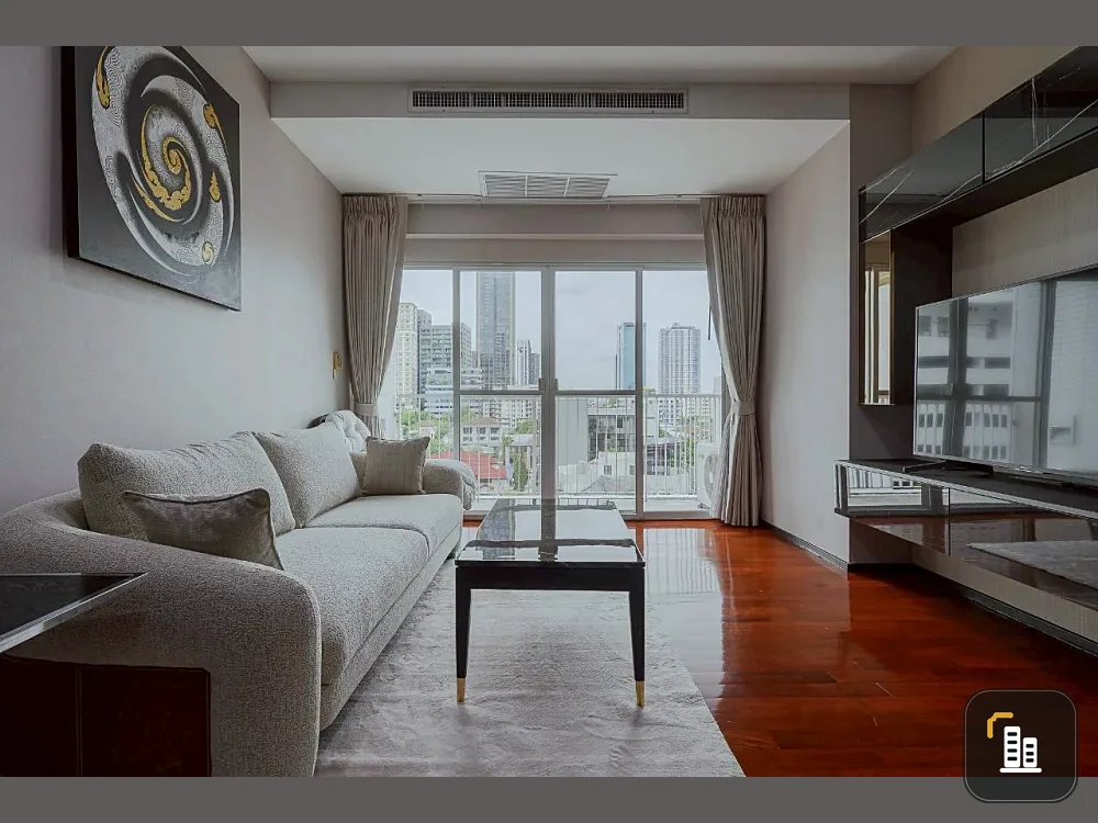 Noble Ora condo for rent, 7th floor. Nice unit, fully furnished. Book now!