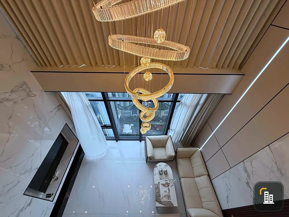 For rent: One 9 Five Asoke-Rama 9, 4th floor. Beautifully decorated unit, ready to move in. Interested? Check it out!