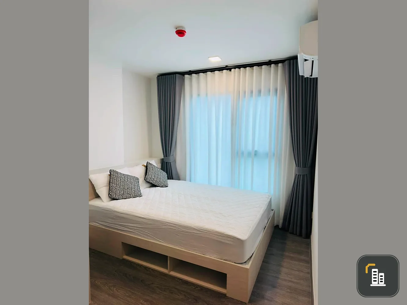 Kave Wonderland condo for rent, corner unit with exterior view for added privacy. Don't miss out!