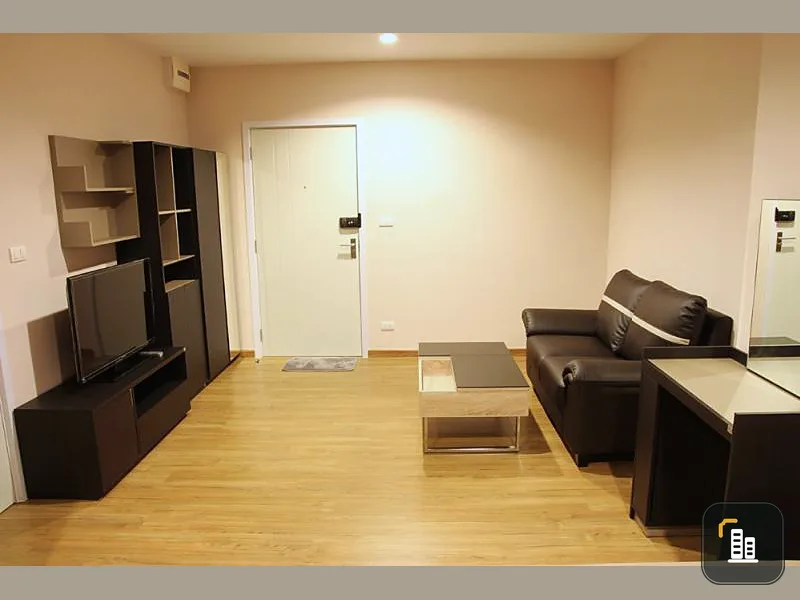 For Sale The Tree Interchange decorated ready to move in Complete electrical appliances. Don't miss it. Book now.