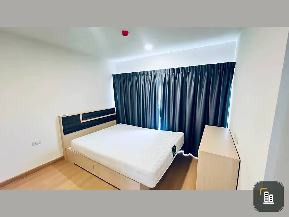 For sale: Plearn Plearn Condominium Ratchaphruek - Pinklao, 2nd floor, corner unit, 2 bedrooms, 2 bathrooms, spacious living area. Reservation require